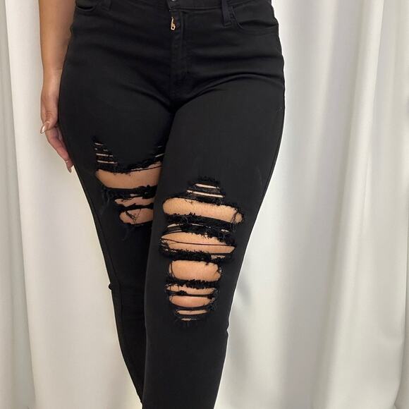Black Jeans with Distressing size 10 - Picture 1 of 3